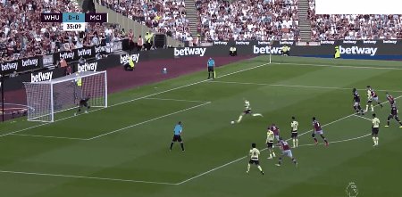 1659888562706022651.gif whu mci 6.gif